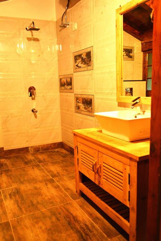 Bed and Breakfast The Sunshine Heritage Манали Номер фото